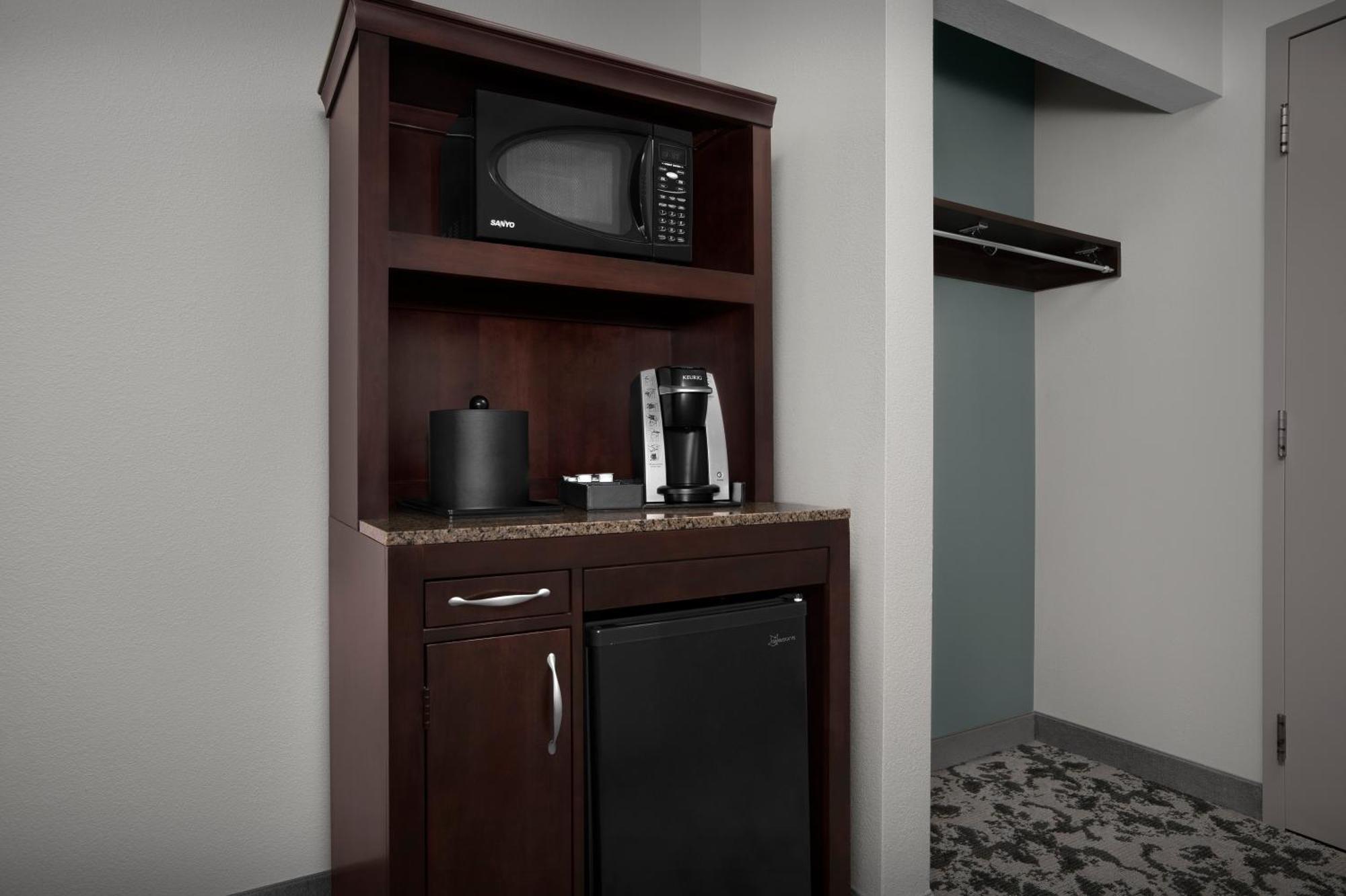 Hilton Garden Inn Denver Хайлендс Ранч Екстериор снимка
