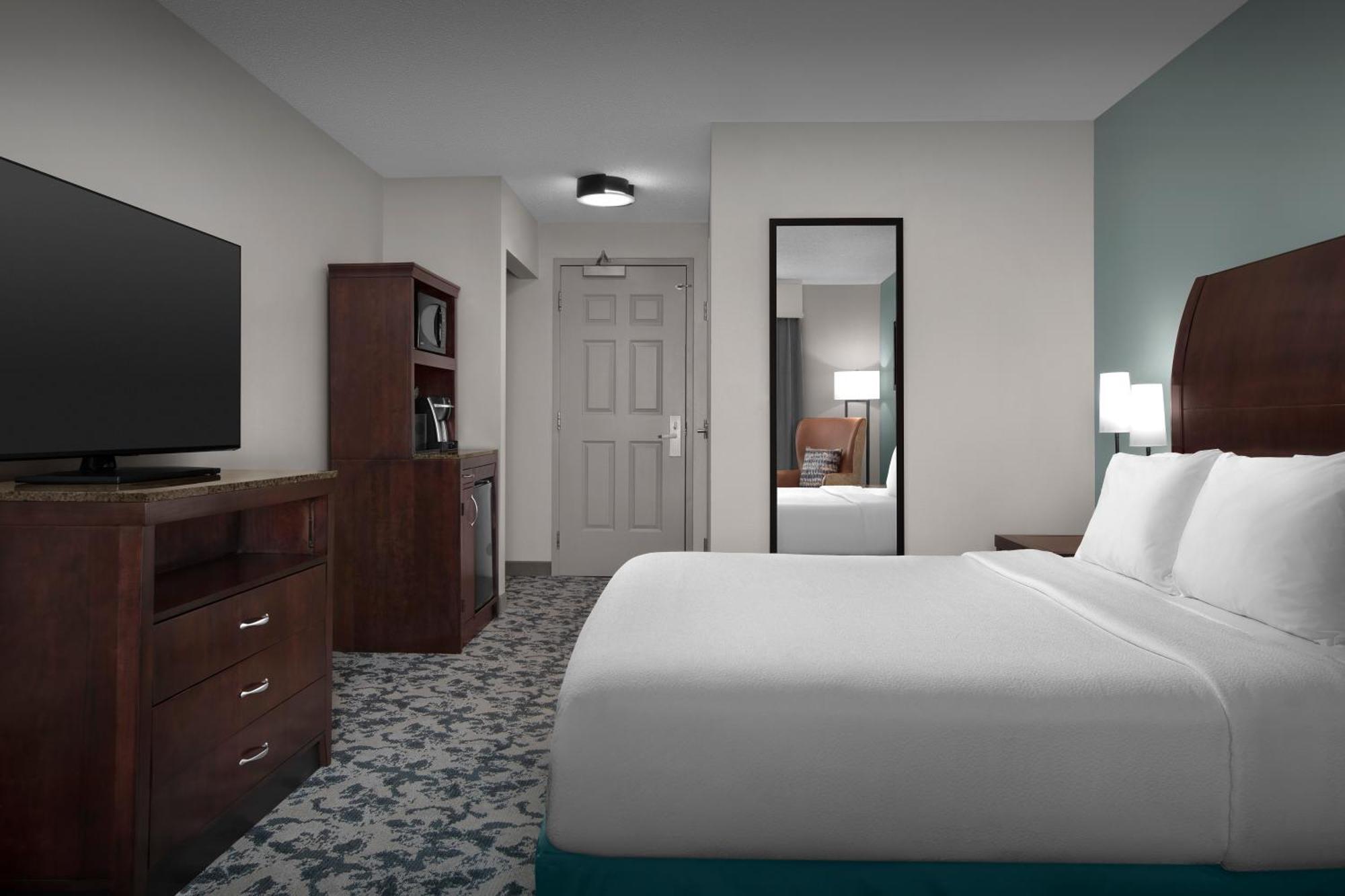 Hilton Garden Inn Denver Хайлендс Ранч Екстериор снимка